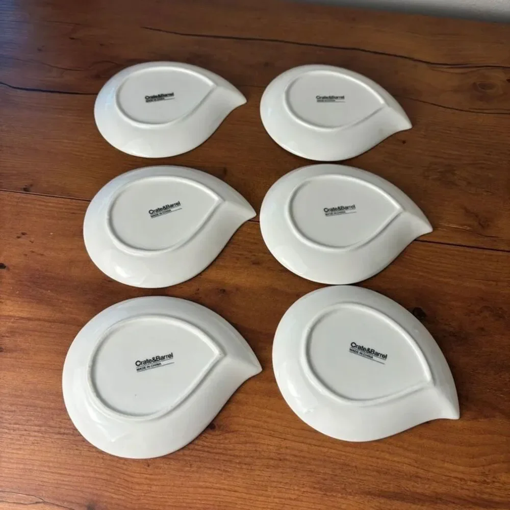 Crate and Barrel Wink Appetizer Plates Tear Drop Raindrop Set/6